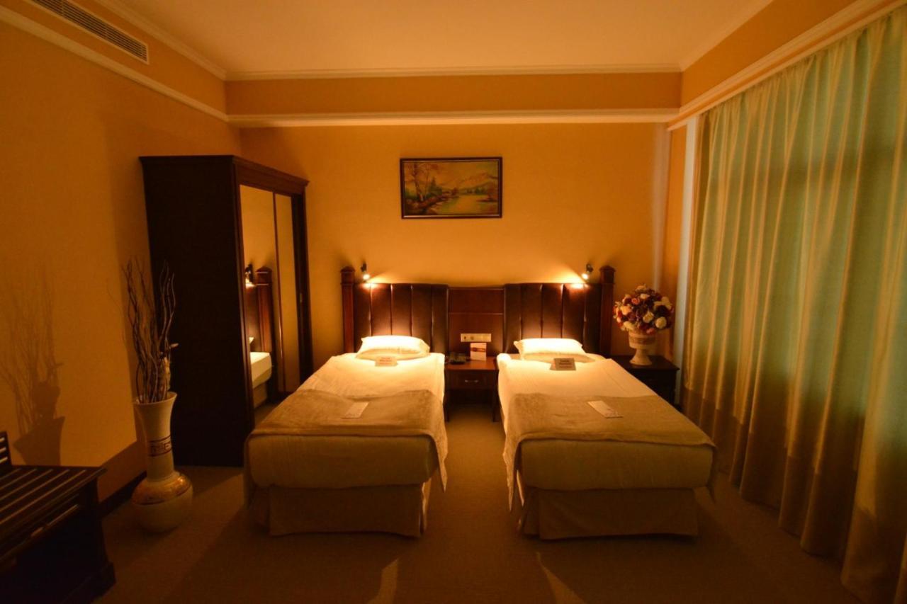 Hotel Monec Анкара Экстерьер фото